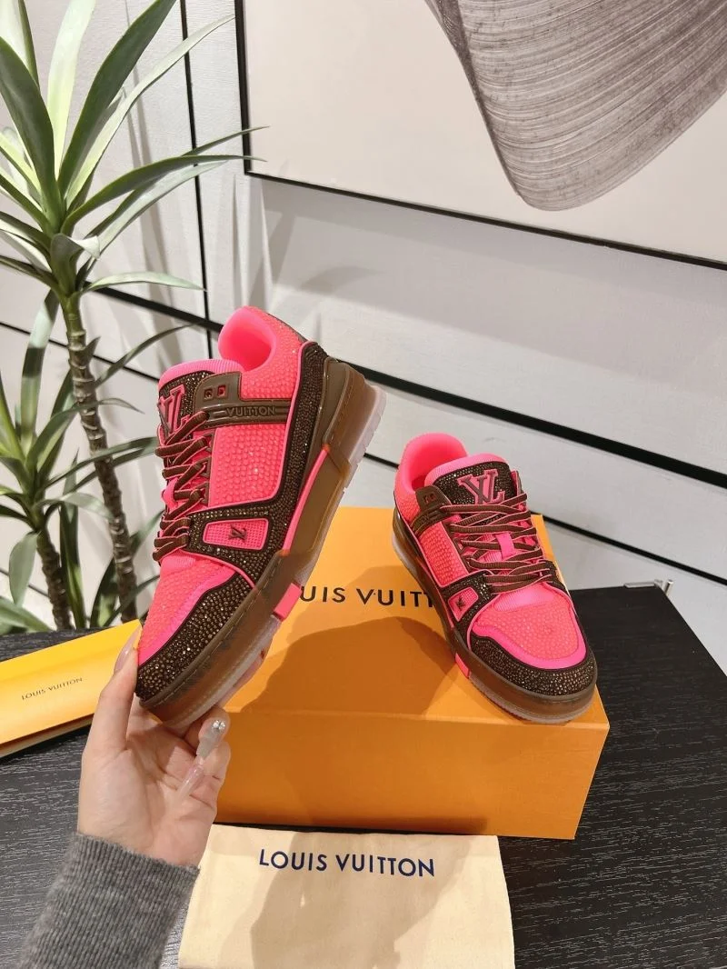 Breathable Louis Vuitton Trainer Sneaker 32058