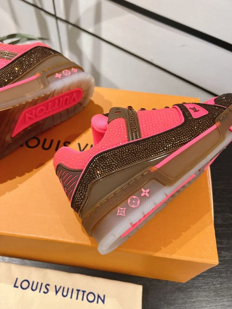Breathable Louis Vuitton Trainer Sneaker 32058