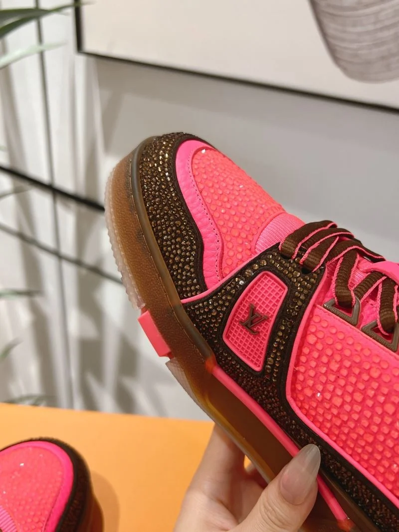 Breathable Louis Vuitton Trainer Sneaker 32058