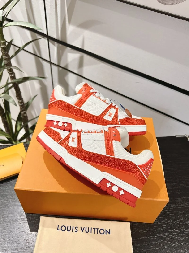 Flexible Louis Vuitton Trainer Sneaker 32064