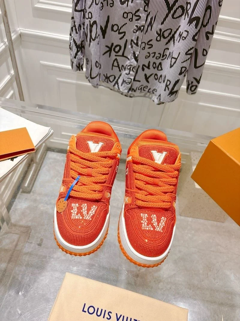Louis Vuitton Trainer Sneaker Comfortable 32070