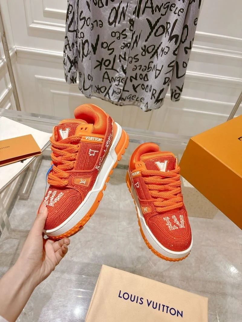 Louis Vuitton Trainer Sneaker Comfortable 32070