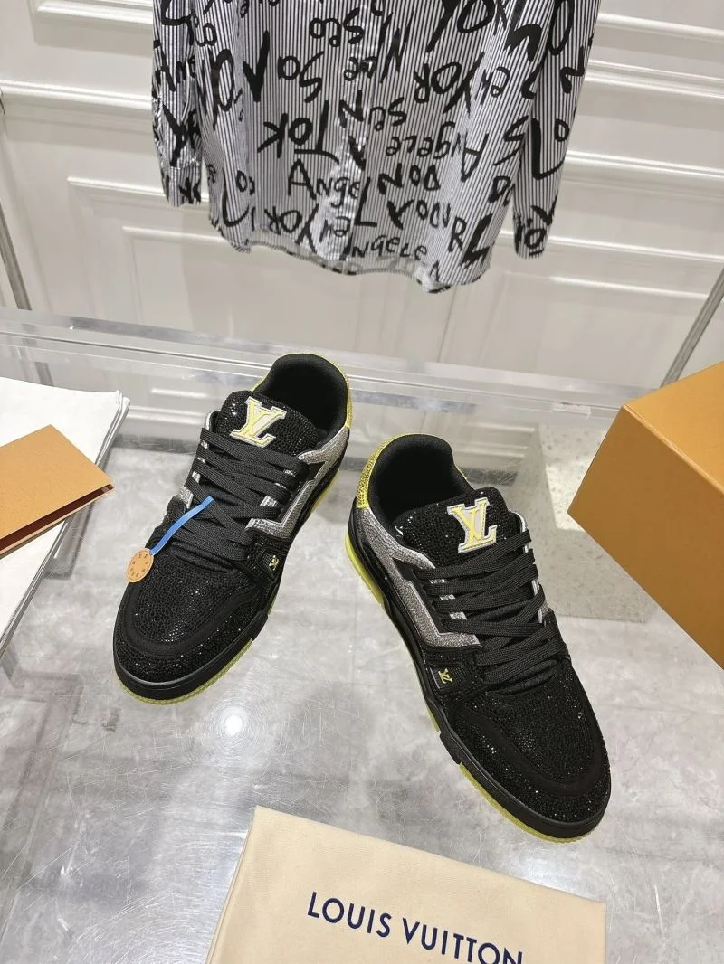 Supportive Louis Vuitton Trainer Sneaker 32073