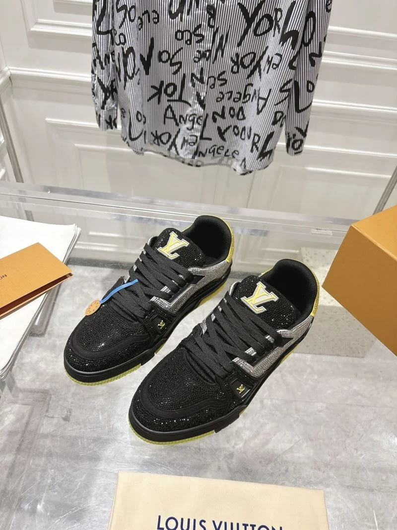 Supportive Louis Vuitton Trainer Sneaker 32073