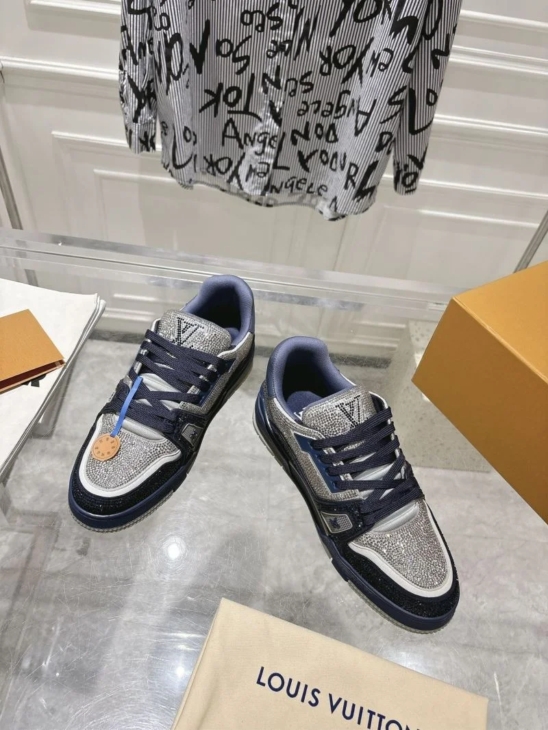 Louis Vuitton Trainer Sneaker Breathable 32061