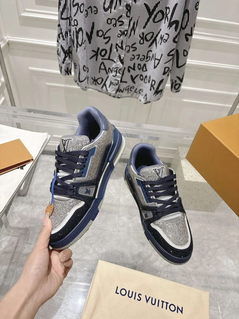 Louis Vuitton Trainer Sneaker Breathable 32061