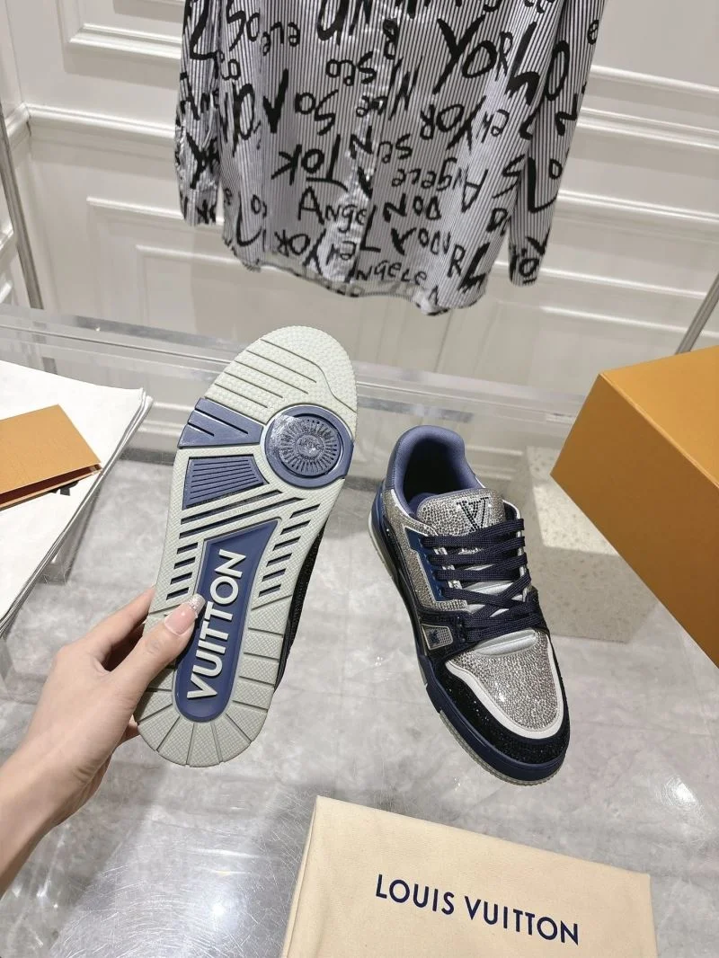 Louis Vuitton Trainer Sneaker Breathable 32061