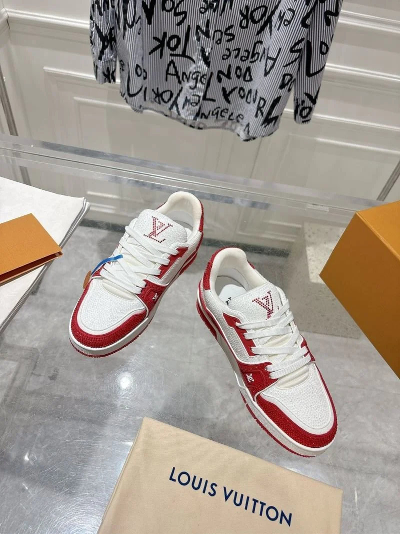 Louis Vuitton Trainer Sneaker Soft 32059