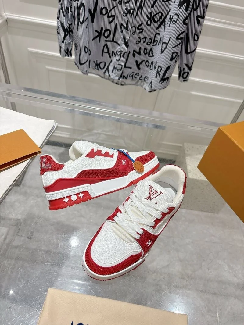 Louis Vuitton Trainer Sneaker Soft 32059