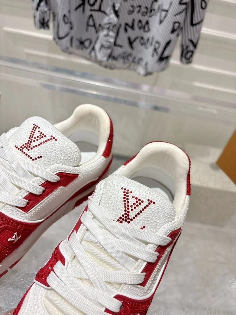 Louis Vuitton Trainer Sneaker Soft 32059