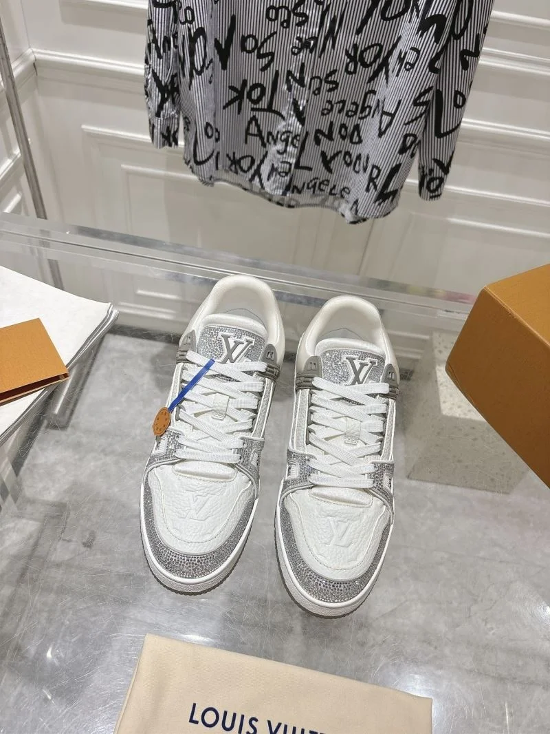 Louis Vuitton Trainer Sneaker Affordable 32080
