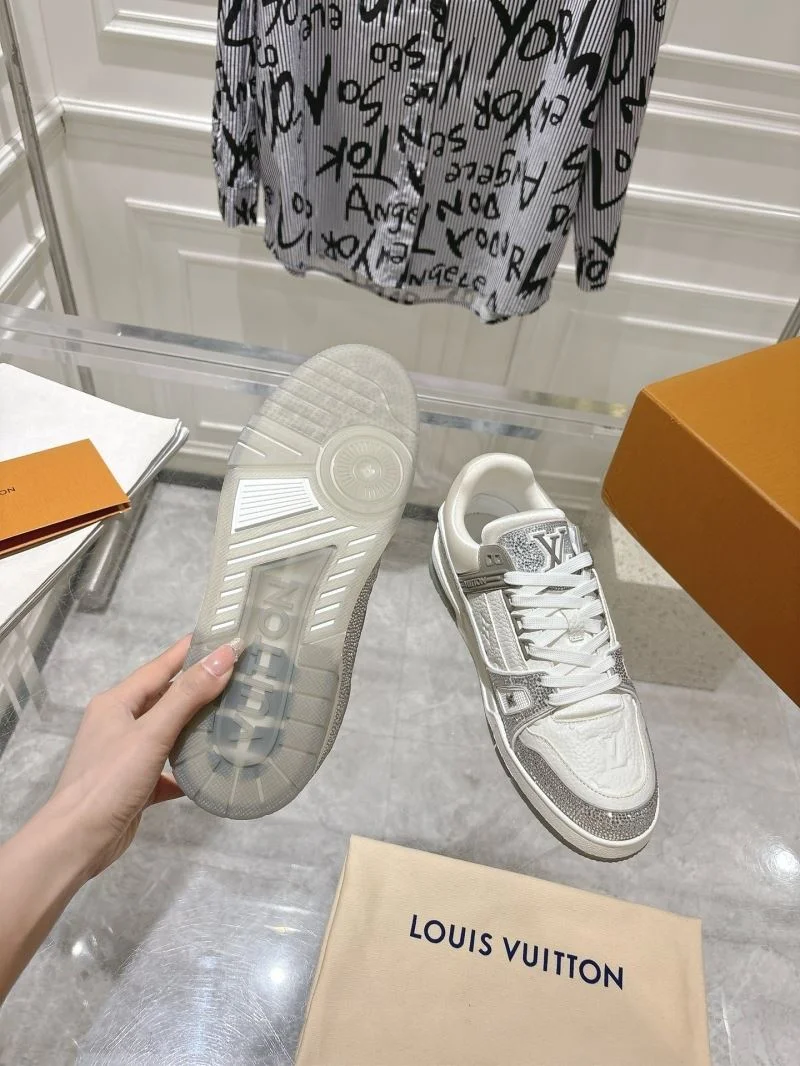 Louis Vuitton Trainer Sneaker Affordable 32080