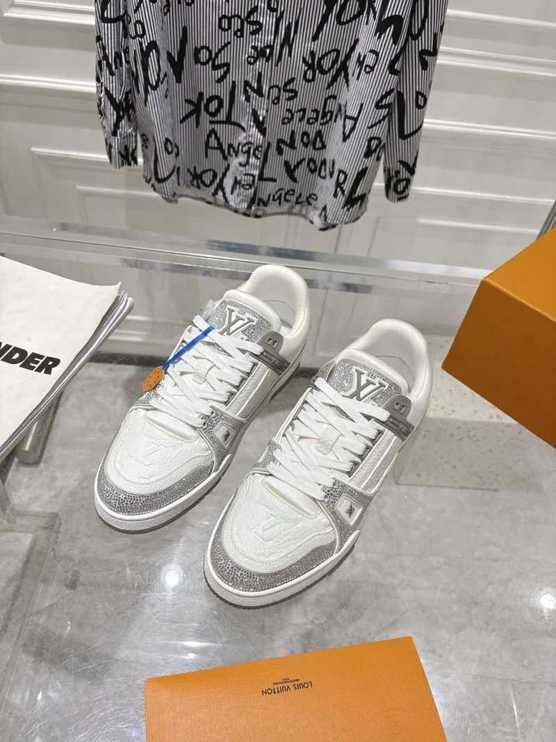Louis Vuitton Trainer Sneaker Affordable 32080