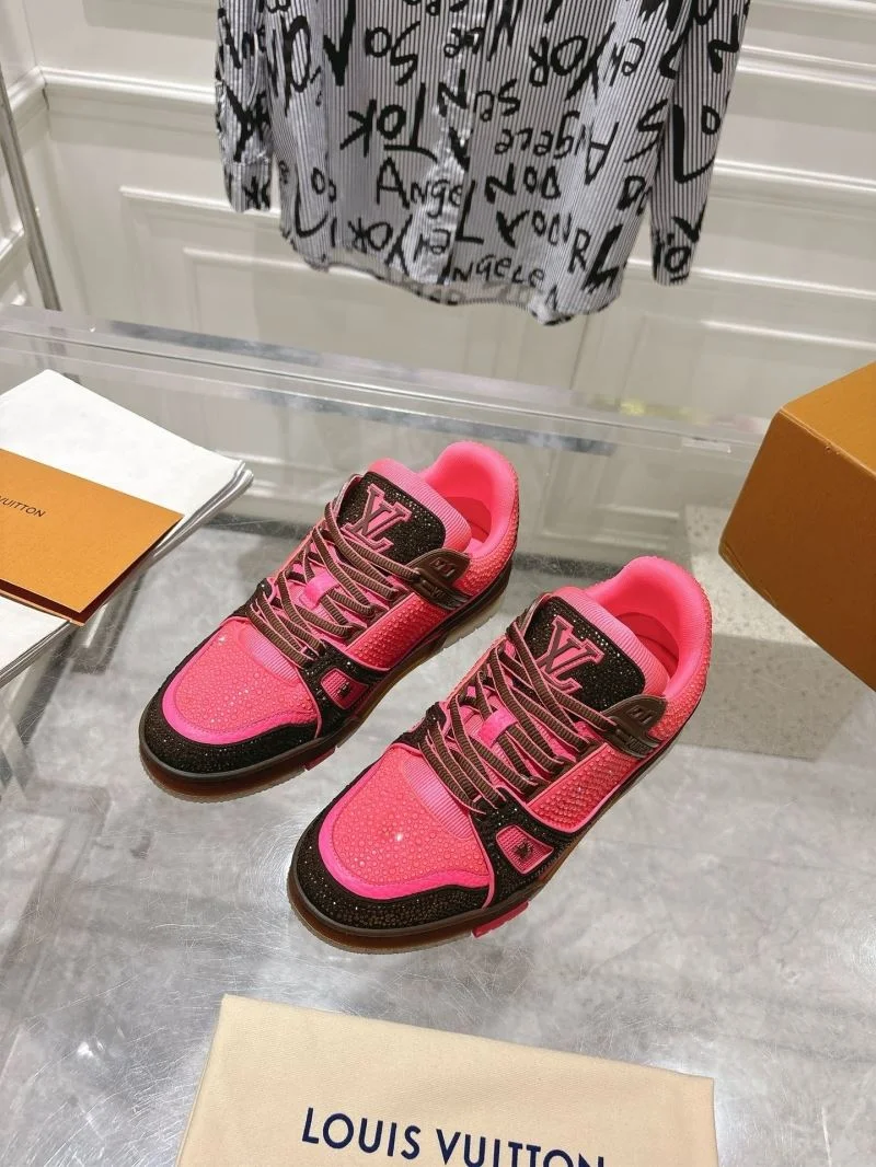 Neat Louis Vuitton Trainer Sneaker 32078