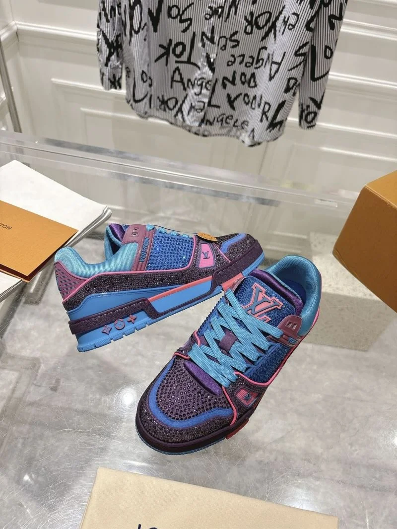TravelReady Louis Vuitton Trainer Sneaker 32057