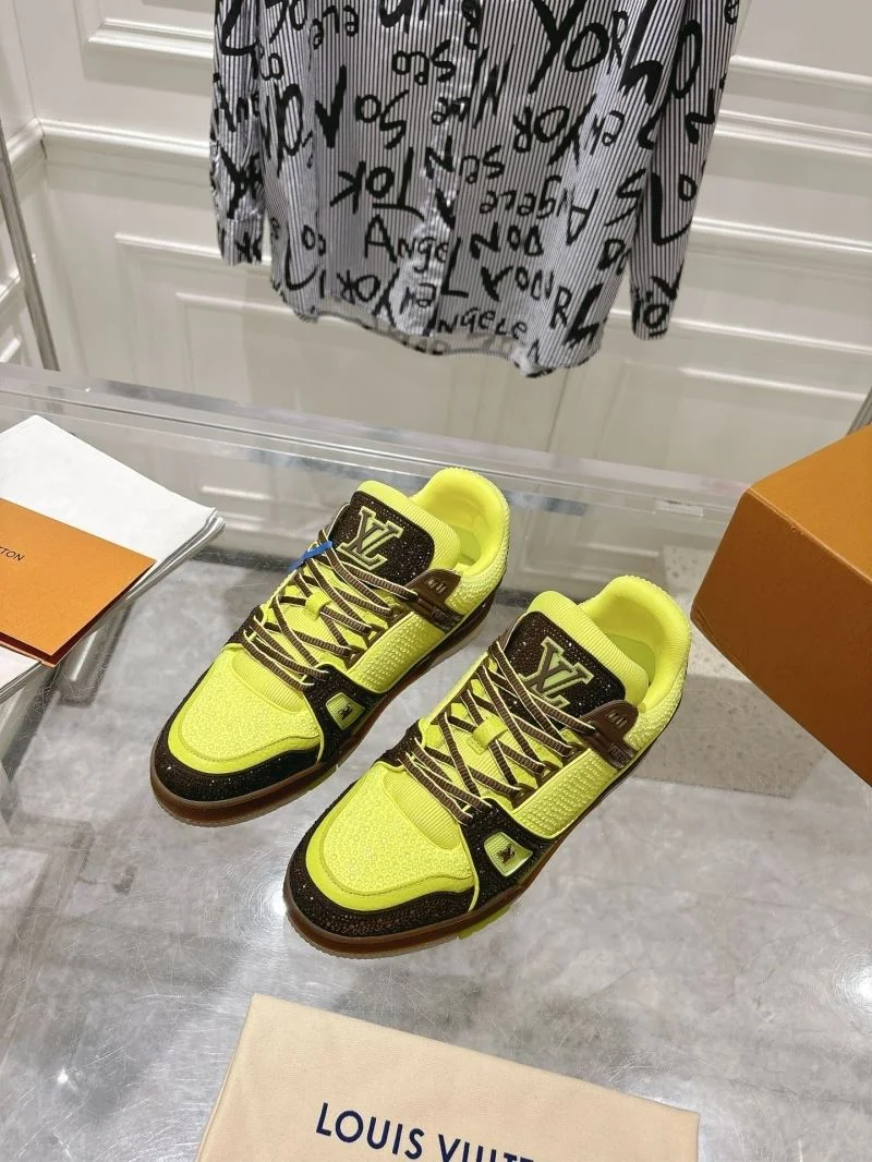 Louis Vuitton Trainer Sneaker Bright 32063