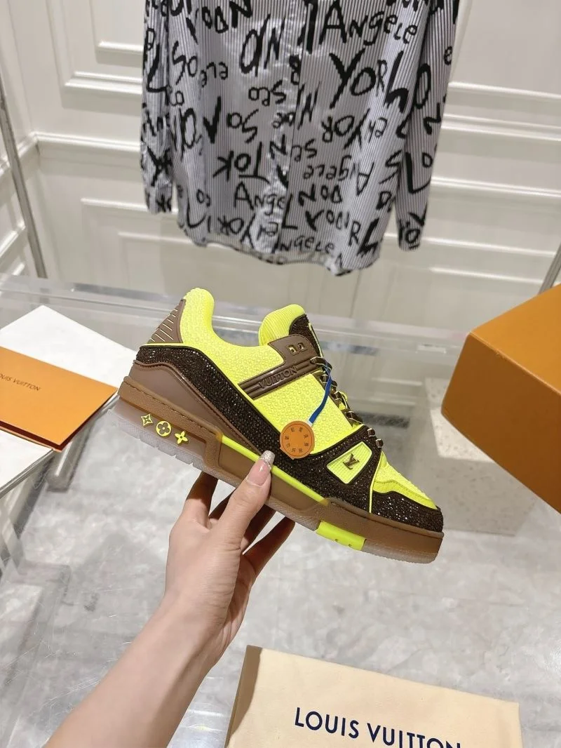 Louis Vuitton Trainer Sneaker Bright 32063