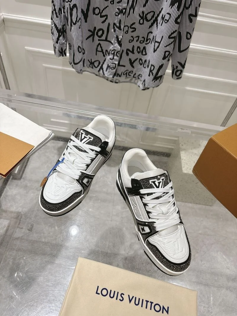 Soft Louis Vuitton Trainer Sneaker 32065