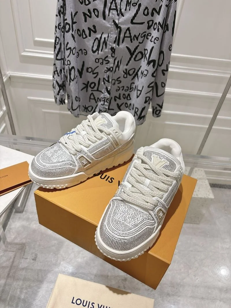 BestValue Louis Vuitton Trainer Sneaker 32062