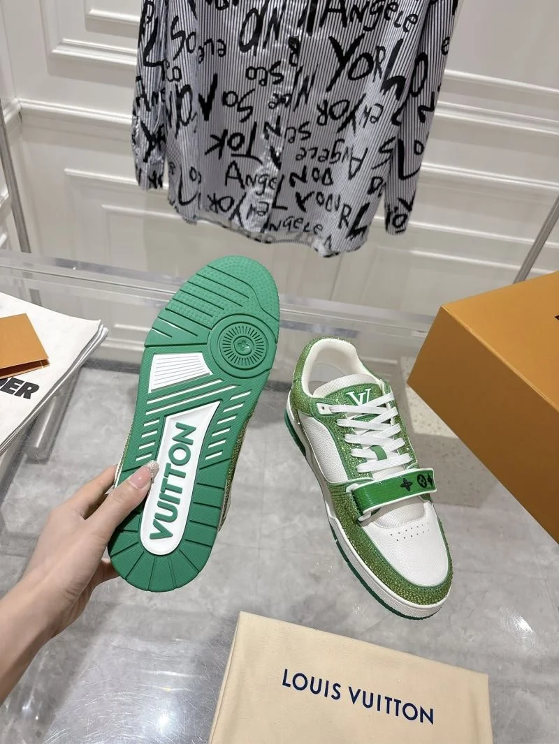 Popular Louis Vuitton Trainer Sneaker 32050