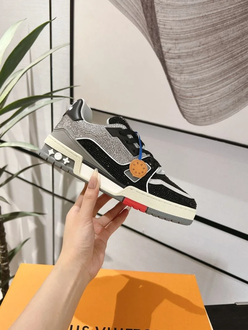 HighPerformance Louis Vuitton Trainer Sneaker 32049