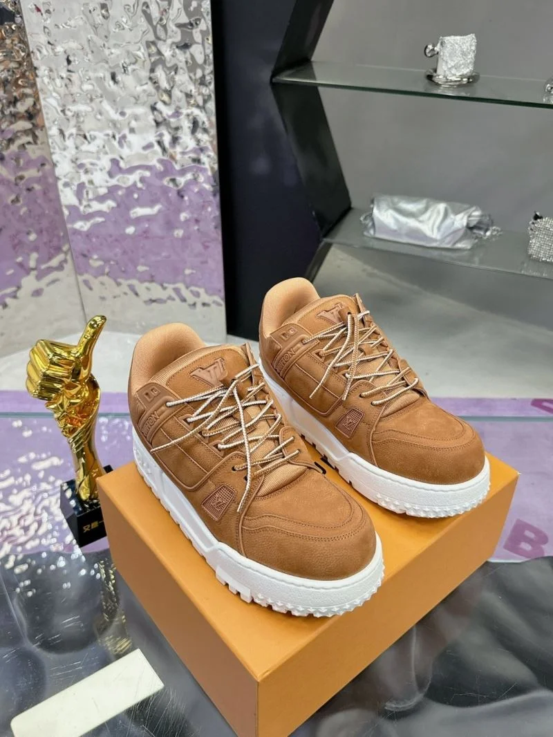 Louis Vuitton Trainer Sneaker Upgraded 32046