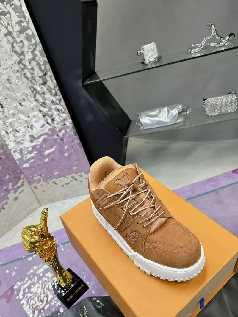 Louis Vuitton Trainer Sneaker Upgraded 32046