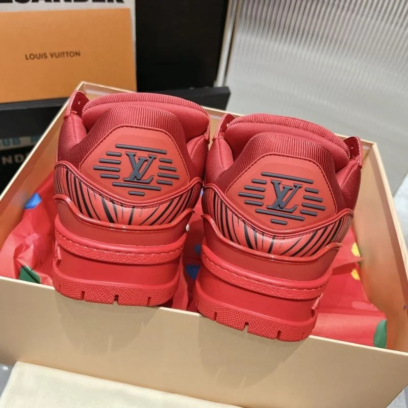 EasyMatch Louis Vuitton Trainer Sneaker 32042