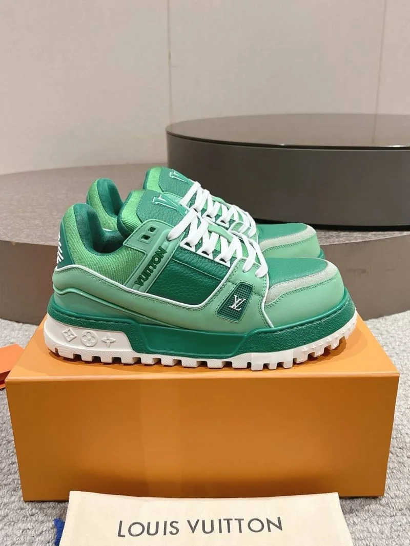 Affordable Louis Vuitton Trainer Sneaker 32033
