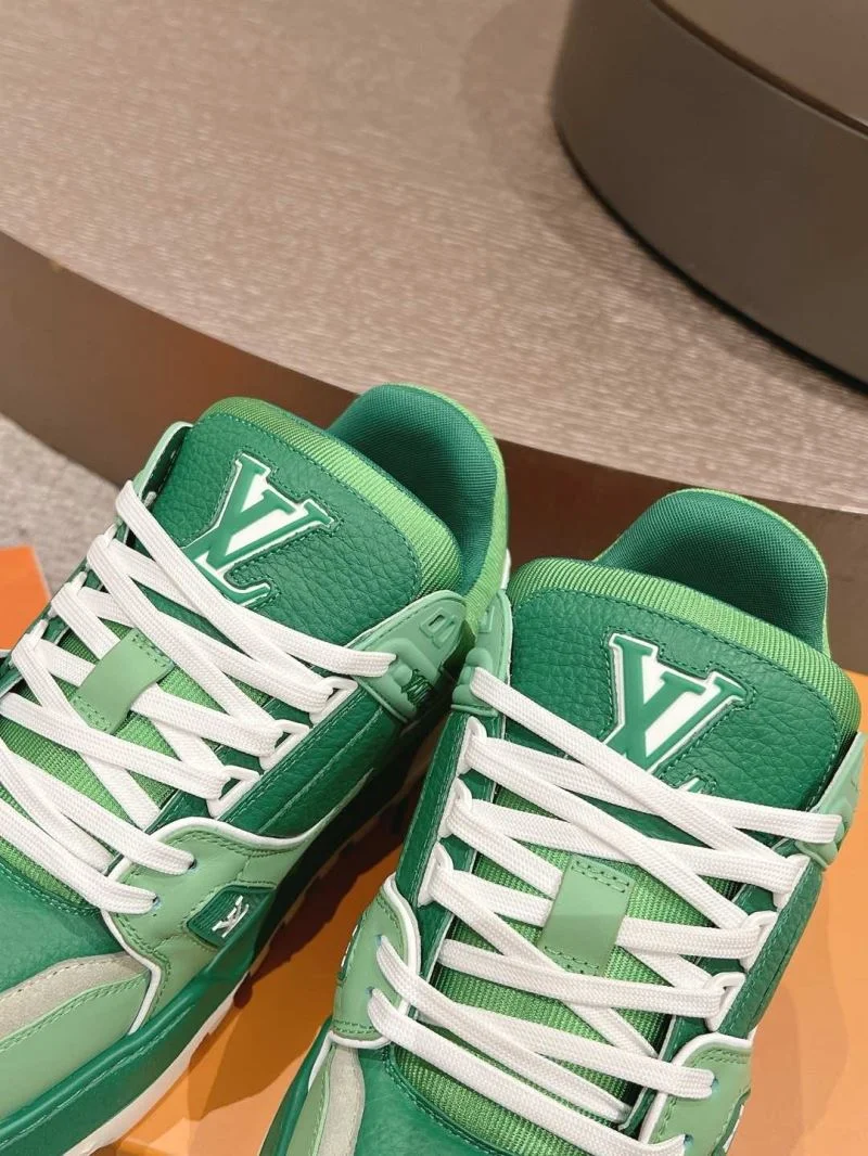Affordable Louis Vuitton Trainer Sneaker 32033