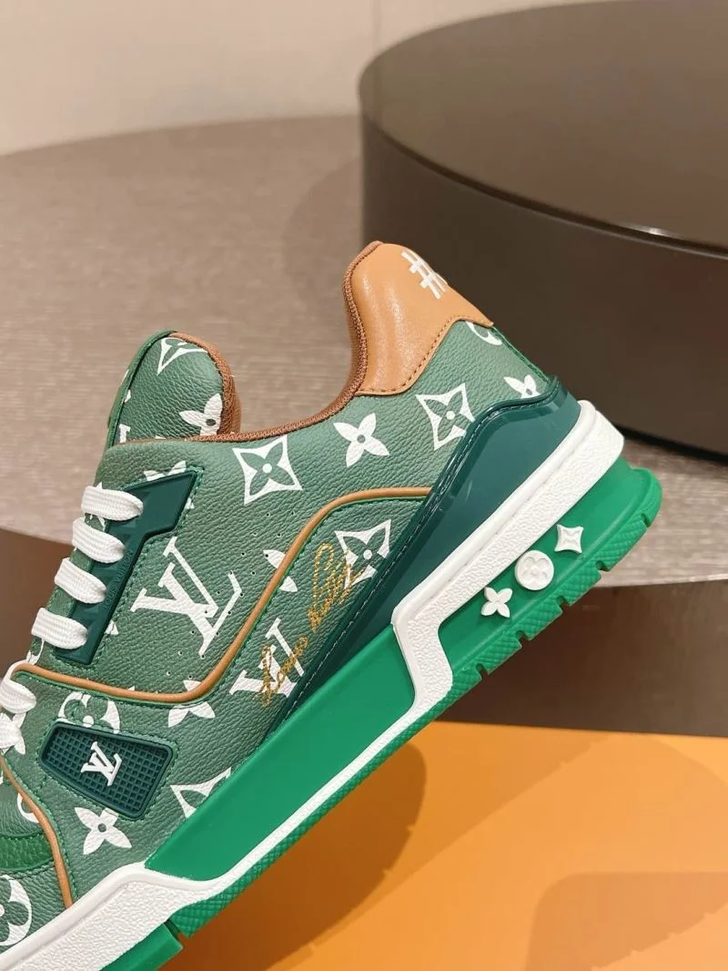 Louis Vuitton Trainer Sneaker EasyCare 32043