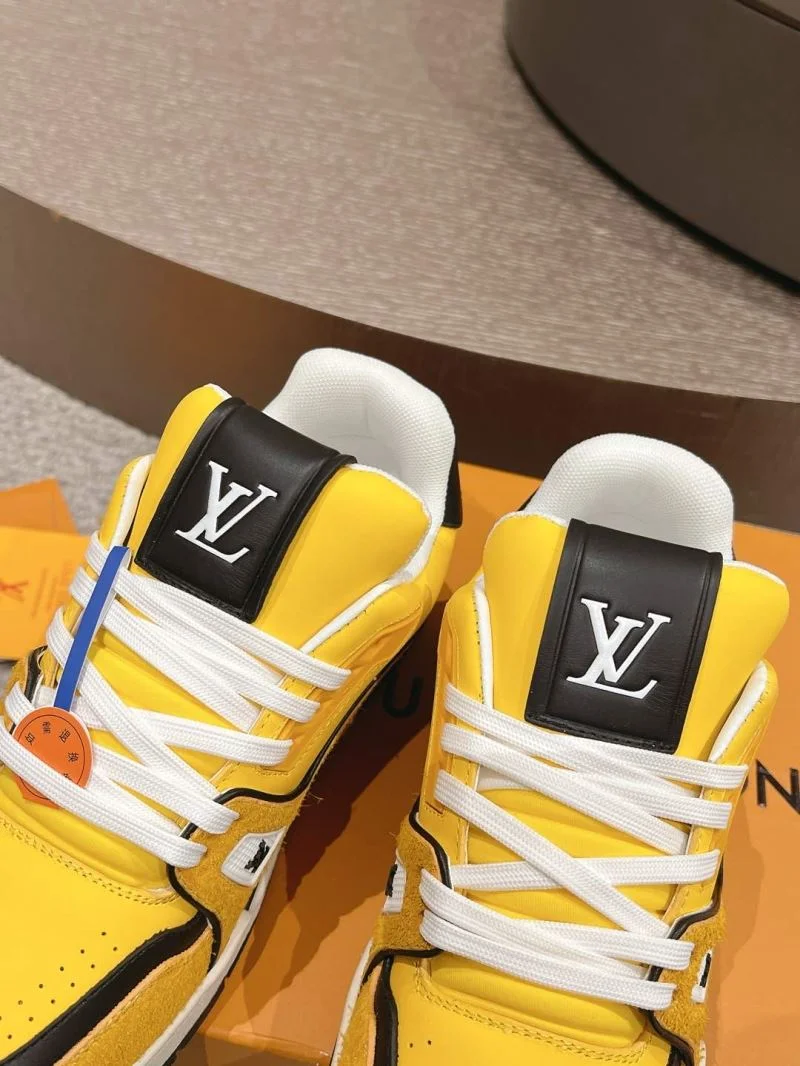 Affordable Louis Vuitton Trainer Sneaker 32039
