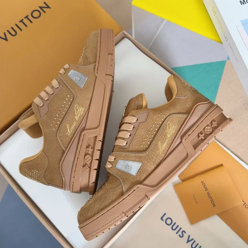 Breathable Louis Vuitton Trainer Sneaker 31753
