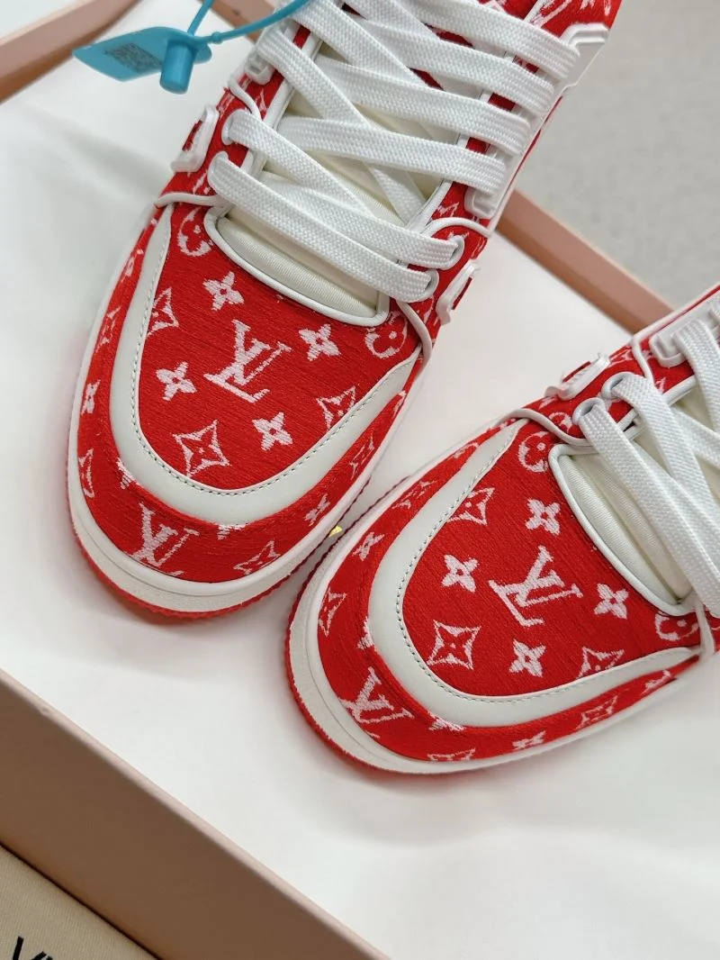 Bright Louis Vuitton Trainer Sneaker 31734