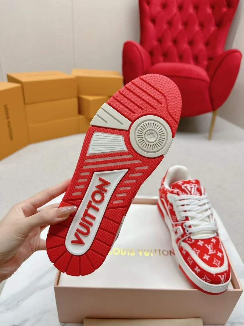 Bright Louis Vuitton Trainer Sneaker 31734