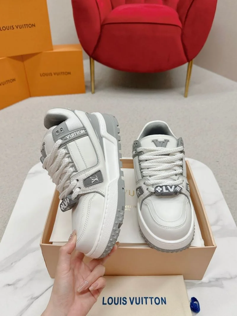 Louis Vuitton Trainer Sneaker Casual 31729