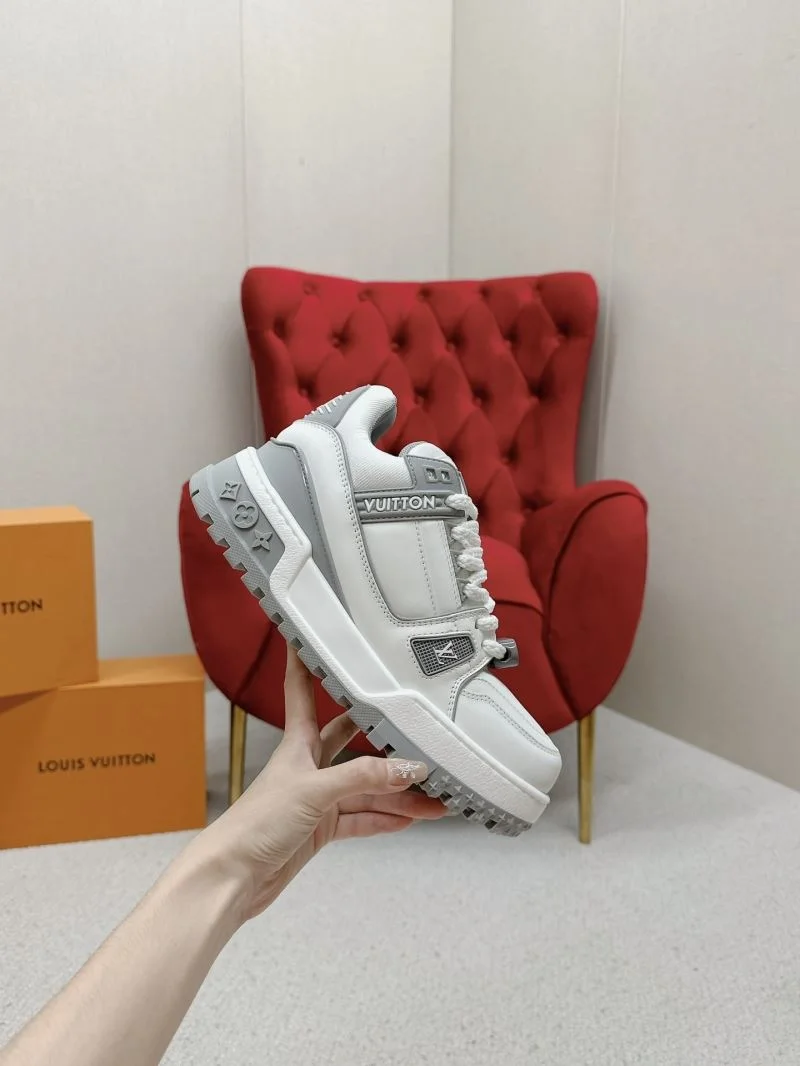 Louis Vuitton Trainer Sneaker Casual 31729