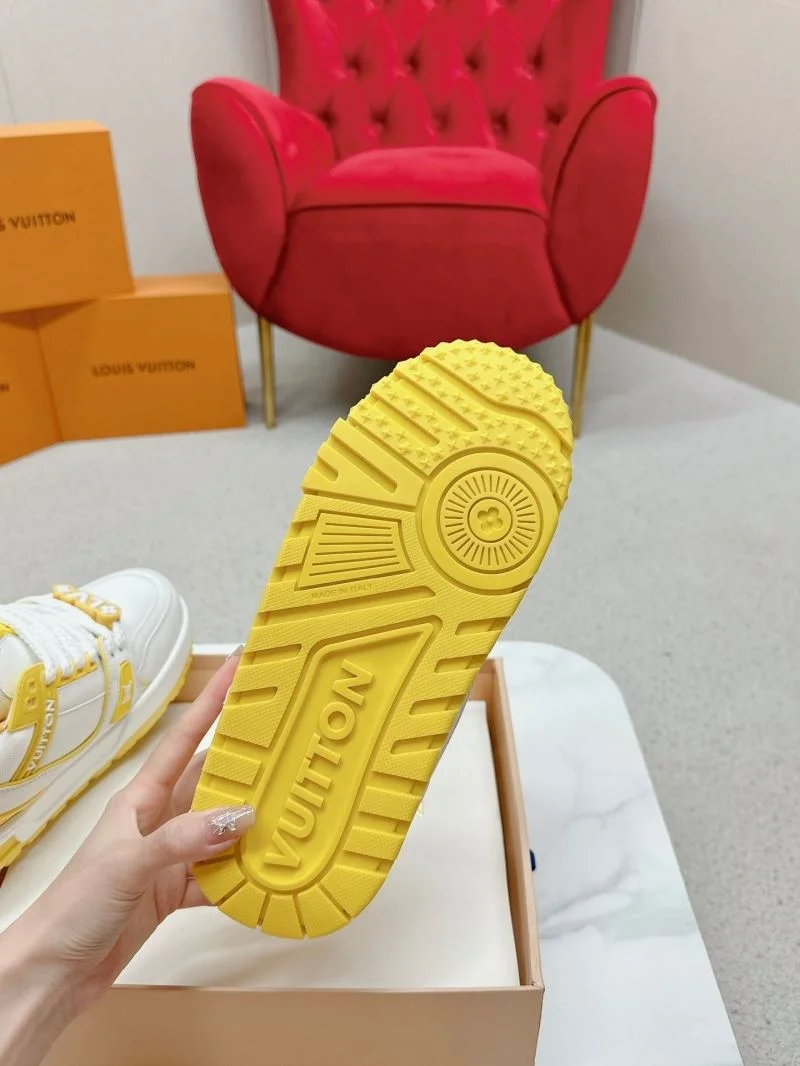 EasyCare Louis Vuitton Trainer Sneaker 31726