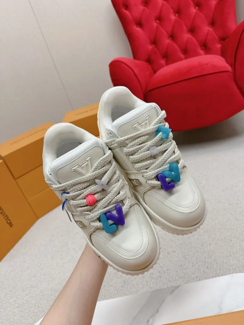 Durable Louis Vuitton Trainer Sneaker 31727