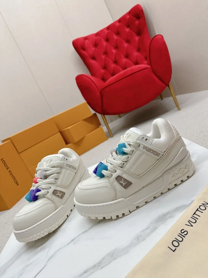 Durable Louis Vuitton Trainer Sneaker 31727