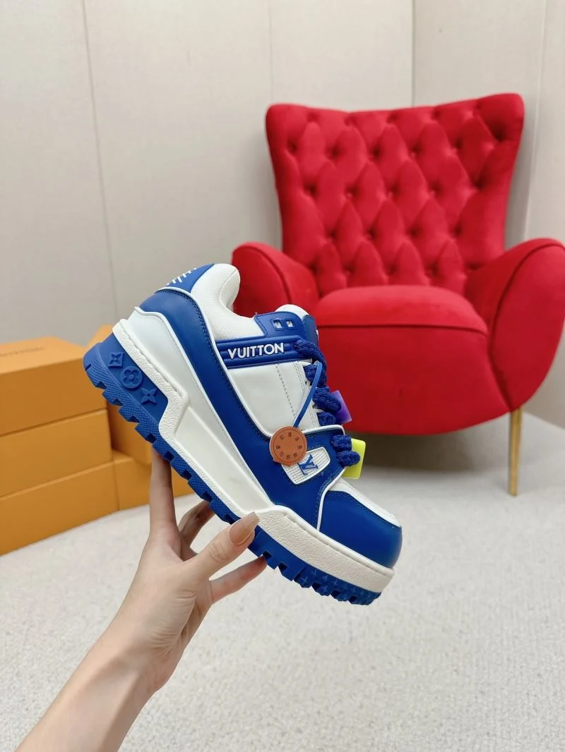 Louis Vuitton Trainer Sneaker EyeCatching 31723