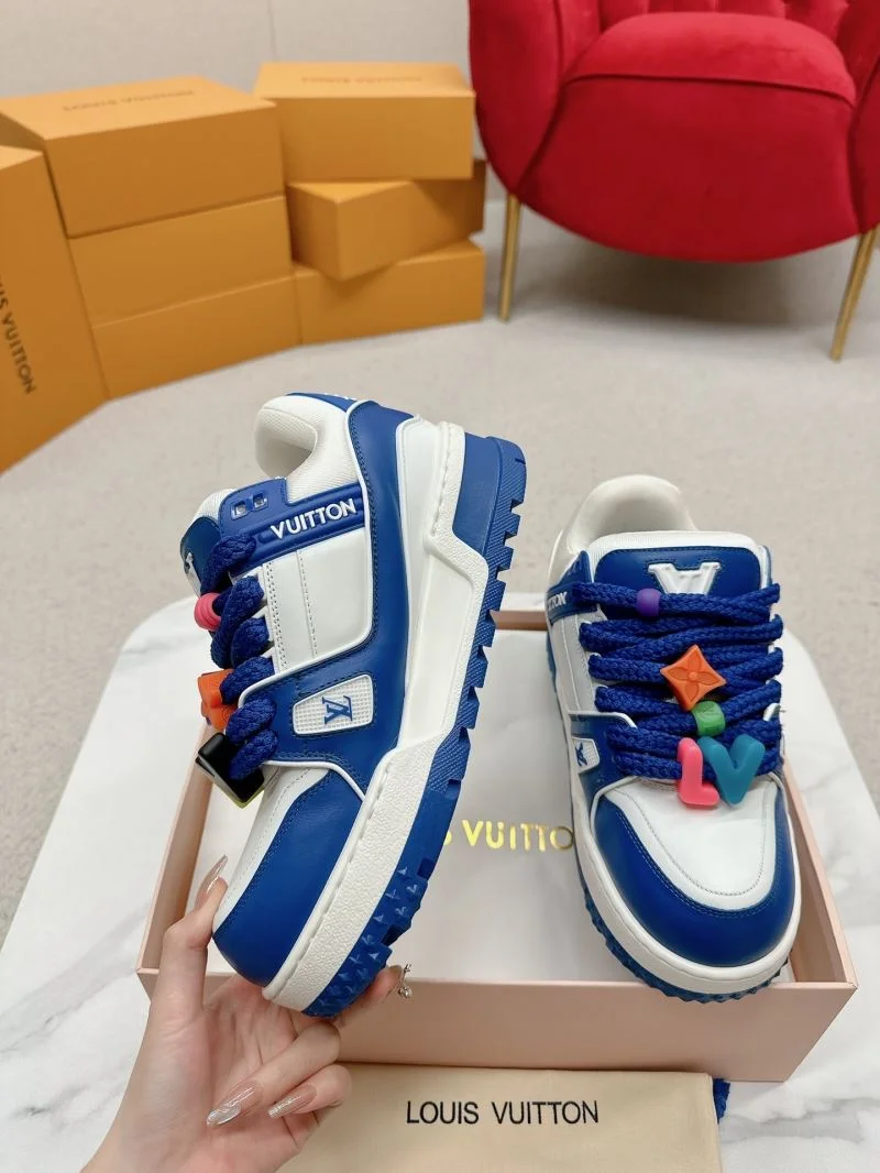 Louis Vuitton Trainer Sneaker EyeCatching 31723