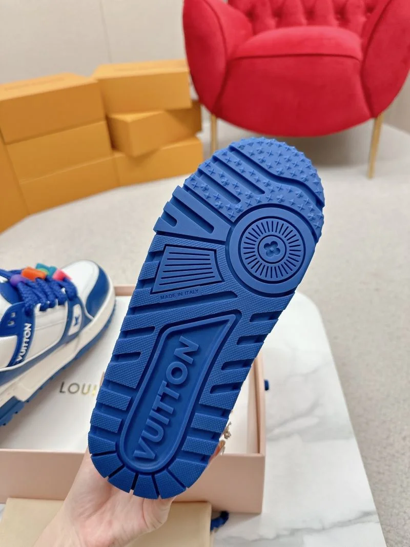 Louis Vuitton Trainer Sneaker EyeCatching 31723