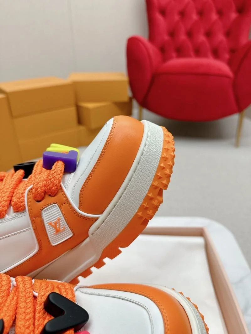 WellDesigned Louis Vuitton Trainer Sneaker 31722