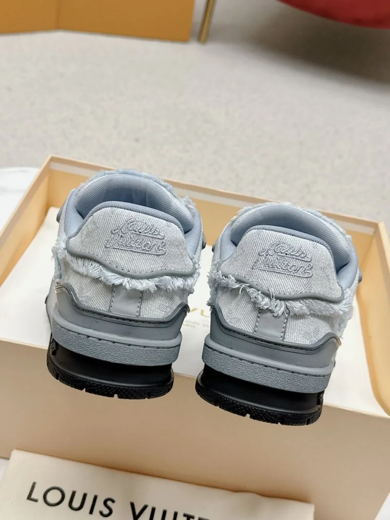 Louis Vuitton Trainer Sneaker Sporty 31702