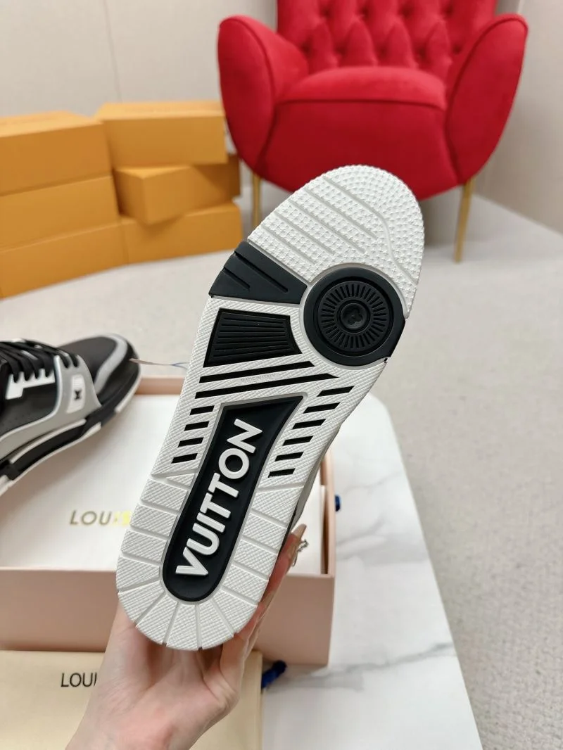Louis Vuitton Trainer Sneaker EasyMatch 31700