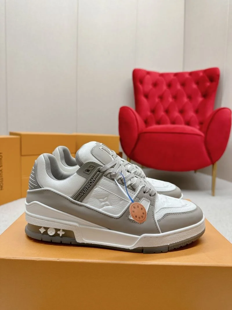 TopPick Louis Vuitton Trainer Sneaker 31705