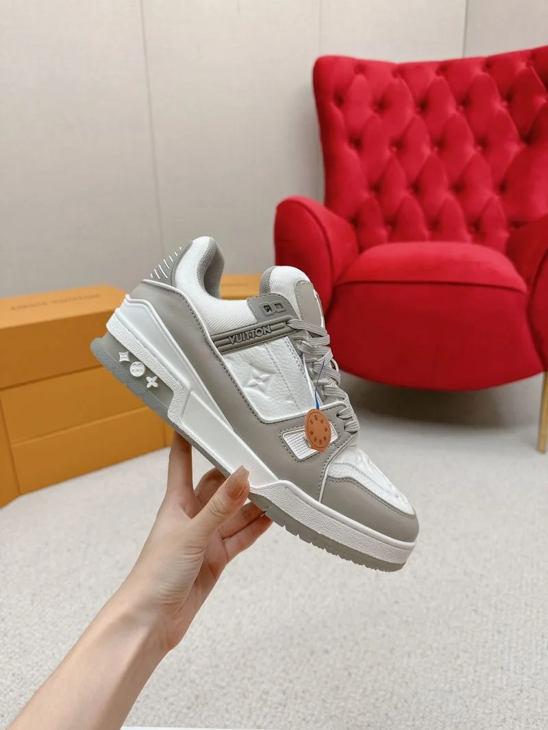 TopPick Louis Vuitton Trainer Sneaker 31705