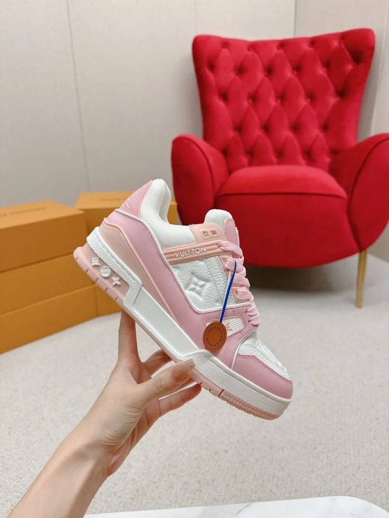 Louis Vuitton Trainer Sneaker MultiPurpose 31698