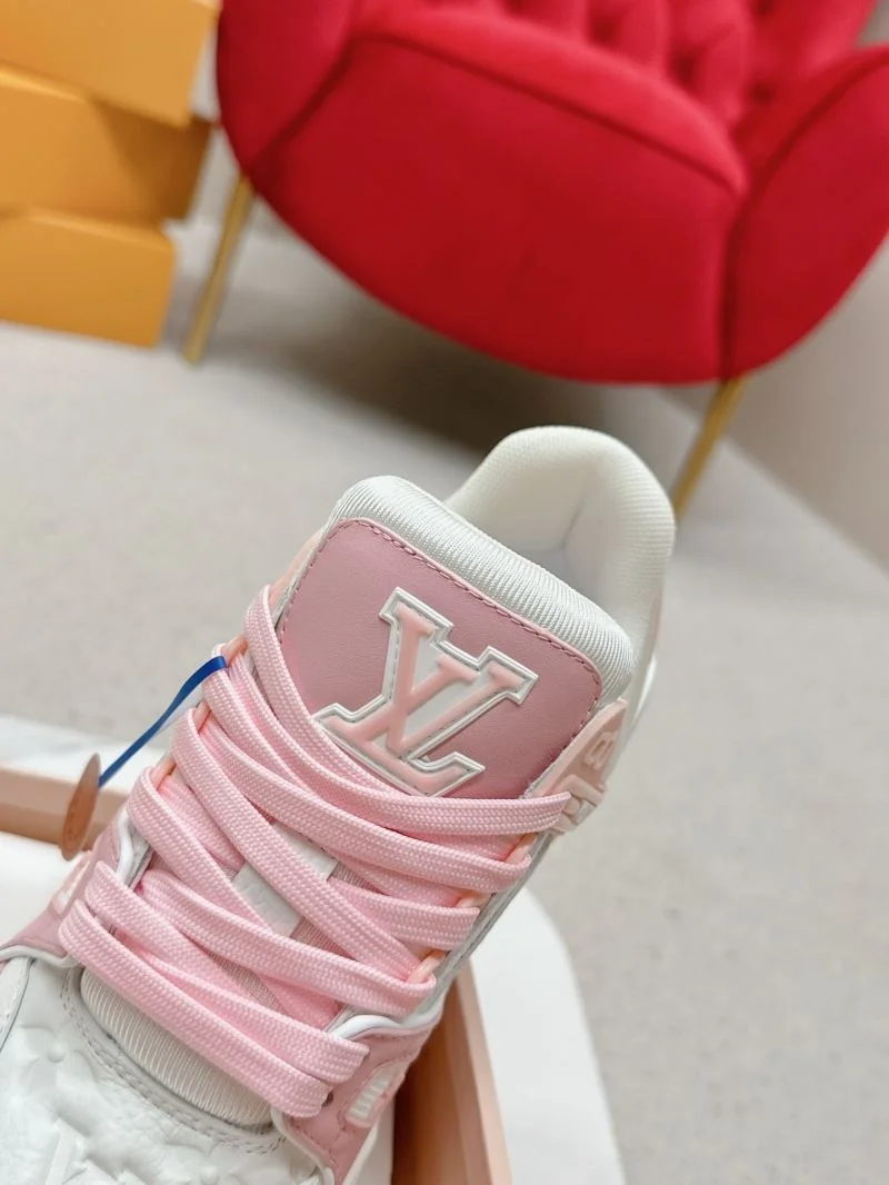 Louis Vuitton Trainer Sneaker MultiPurpose 31698